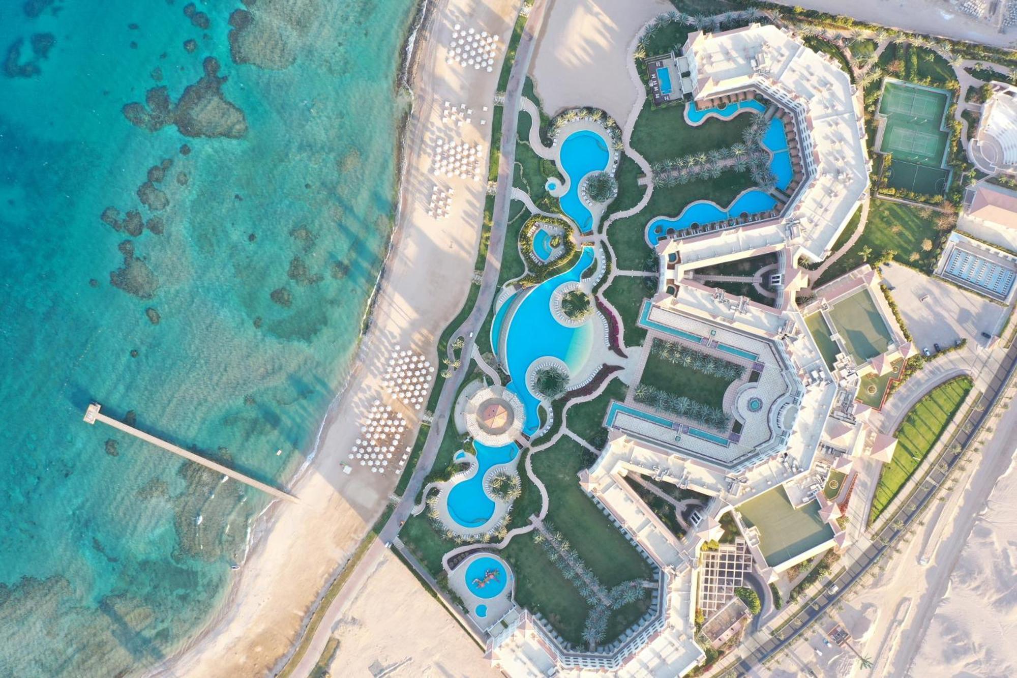 Baron Palace Sahl Hasheesh Hurgada Dış mekan fotoğraf Aerial view of the resort