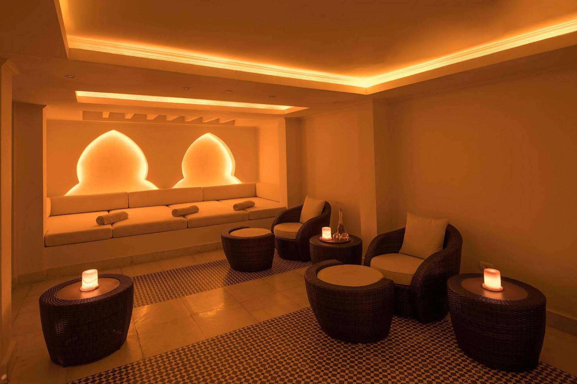 Baron Palace Sahl Hasheesh Hurgada Dış mekan fotoğraf The Royal Spa