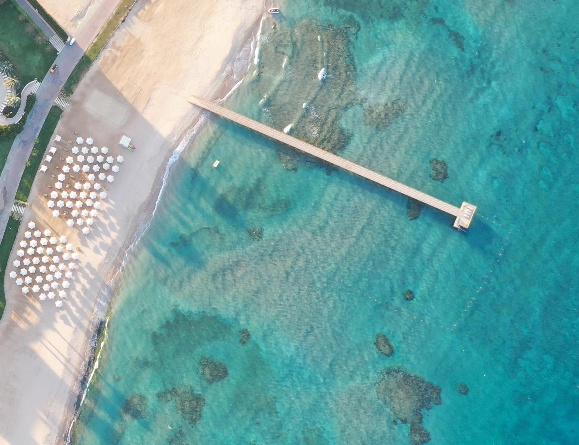 Baron Palace Sahl Hasheesh Hurgada Dış mekan fotoğraf Aerial view of the pier