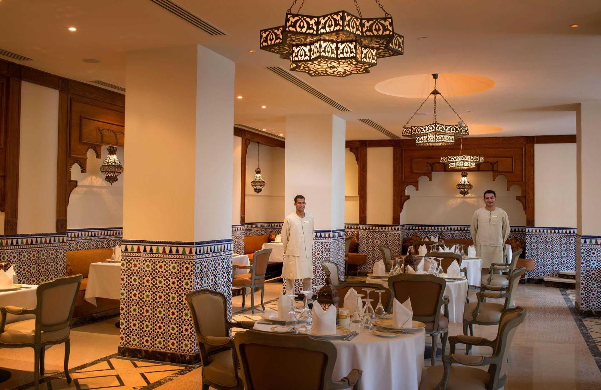 Baron Palace Sahl Hasheesh Hurgada Dış mekan fotoğraf The restaurant